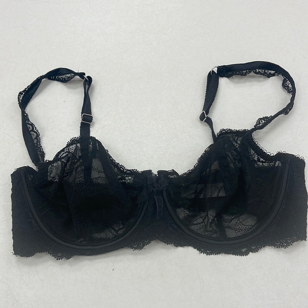 New no tags black Victoria’s Secret unlined Demi bra